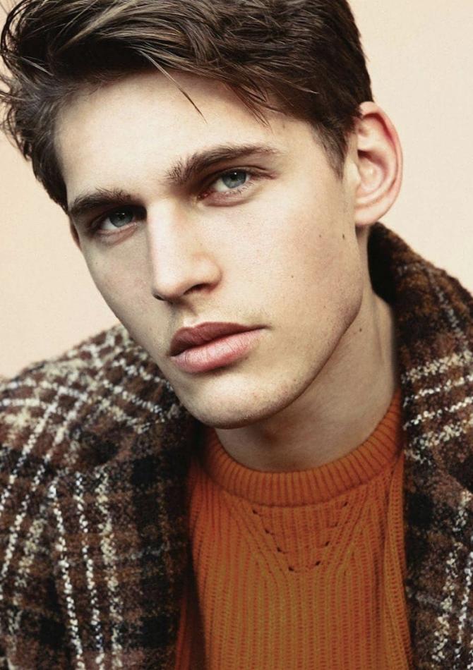 Marko Matovic - fashion model portfolio photo 4