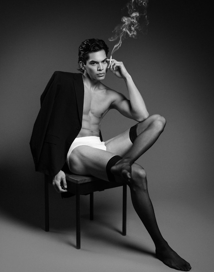 Tanner Baarts - fashion model portfolio photo 4