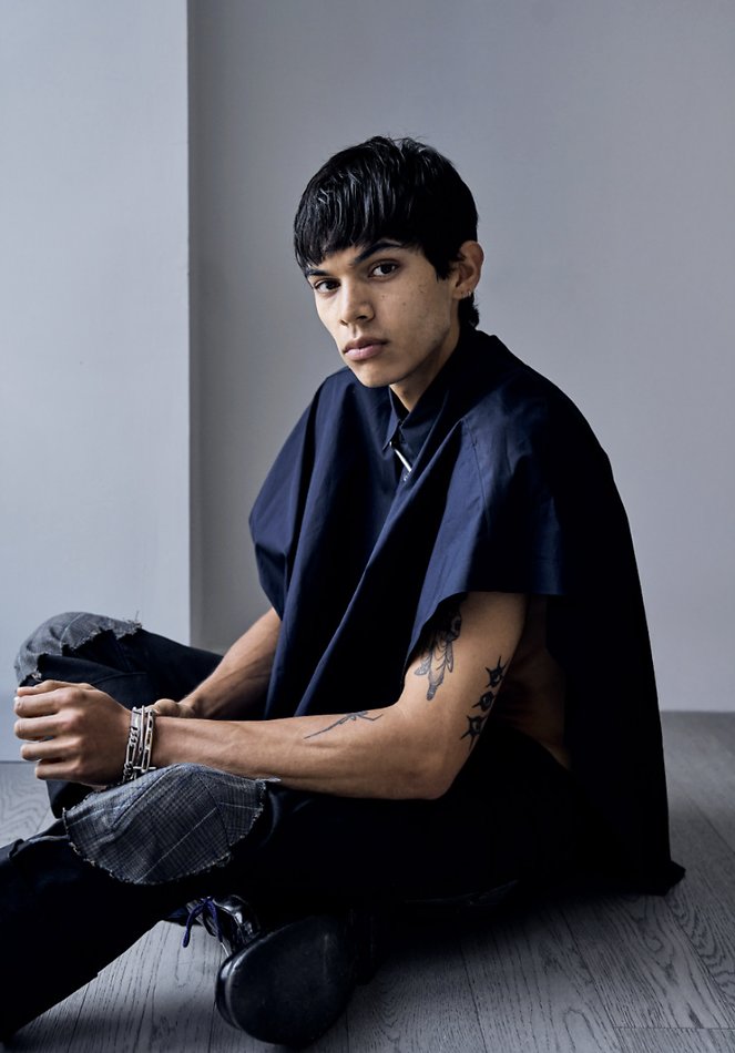 Tanner Baarts - fashion model portfolio photo 5