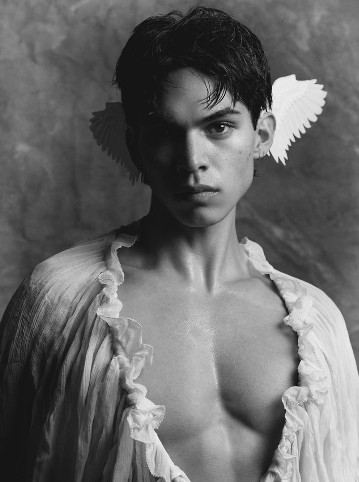 Tanner Baarts - fashion model portfolio photo 8
