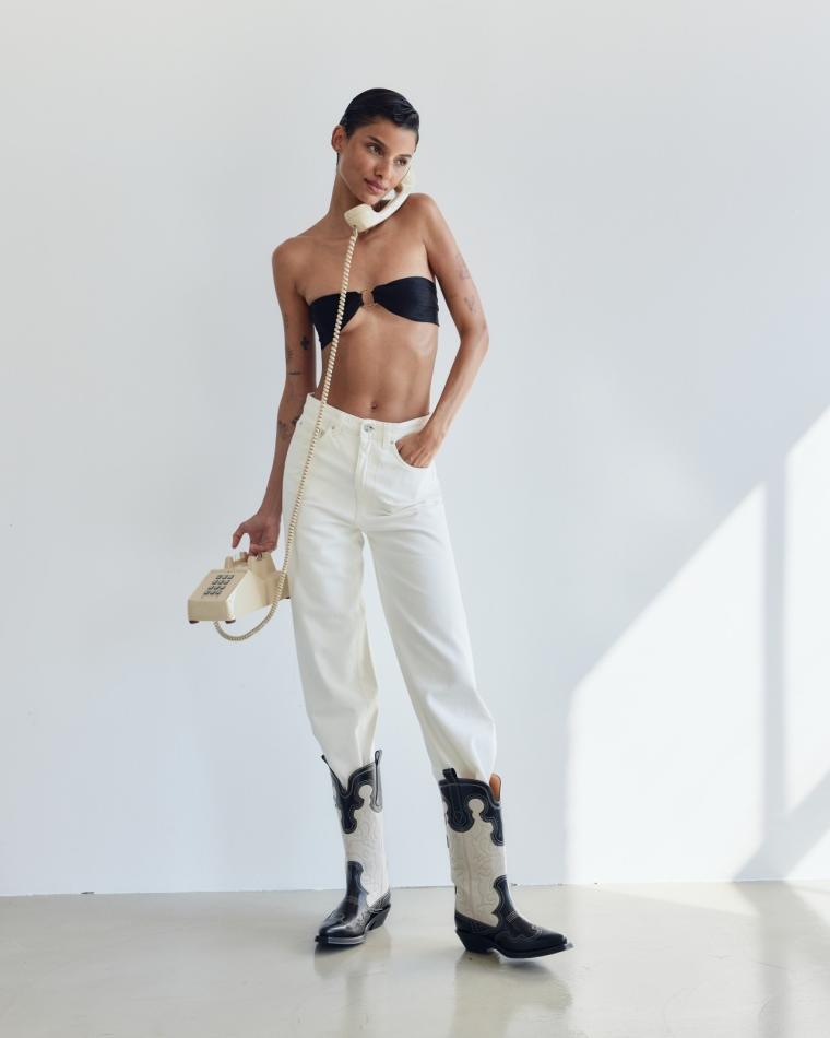 Serena Marques - fashion model portfolio photo 12