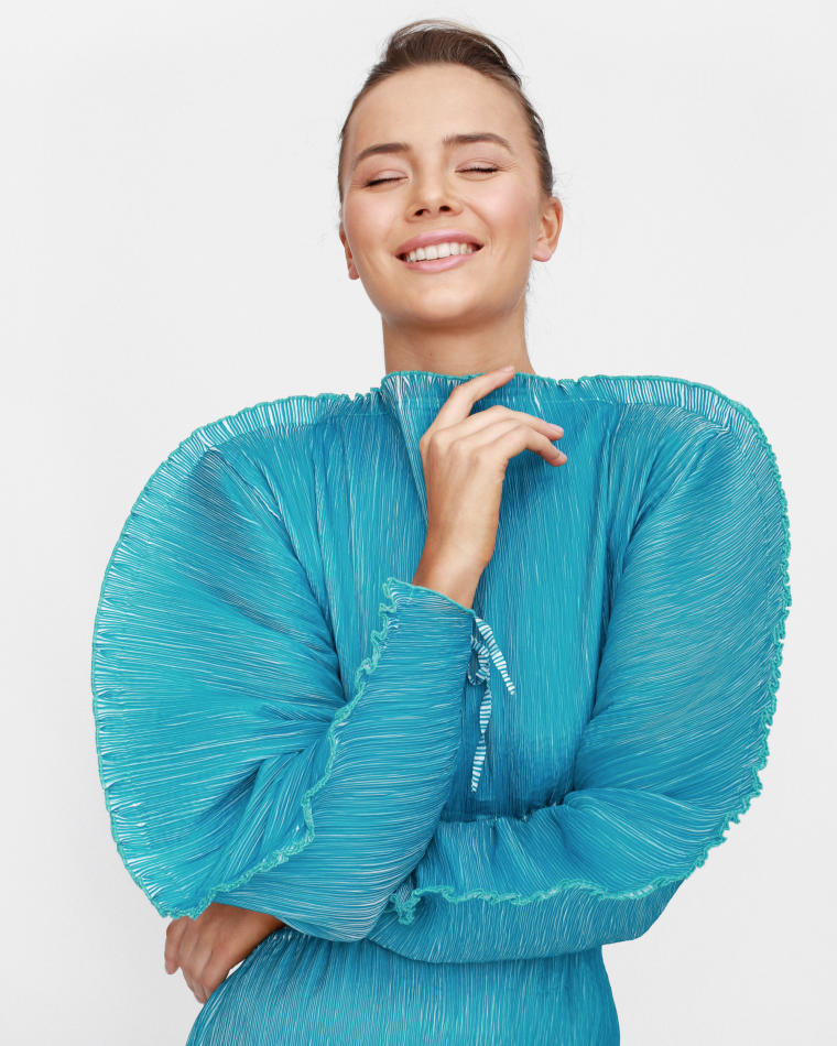 Jana Jung - fashion model portfolio photo 17