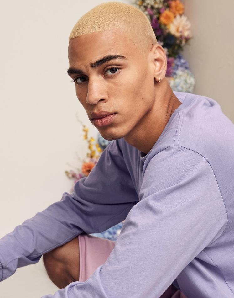 Darien Mann - fashion model portfolio photo 8