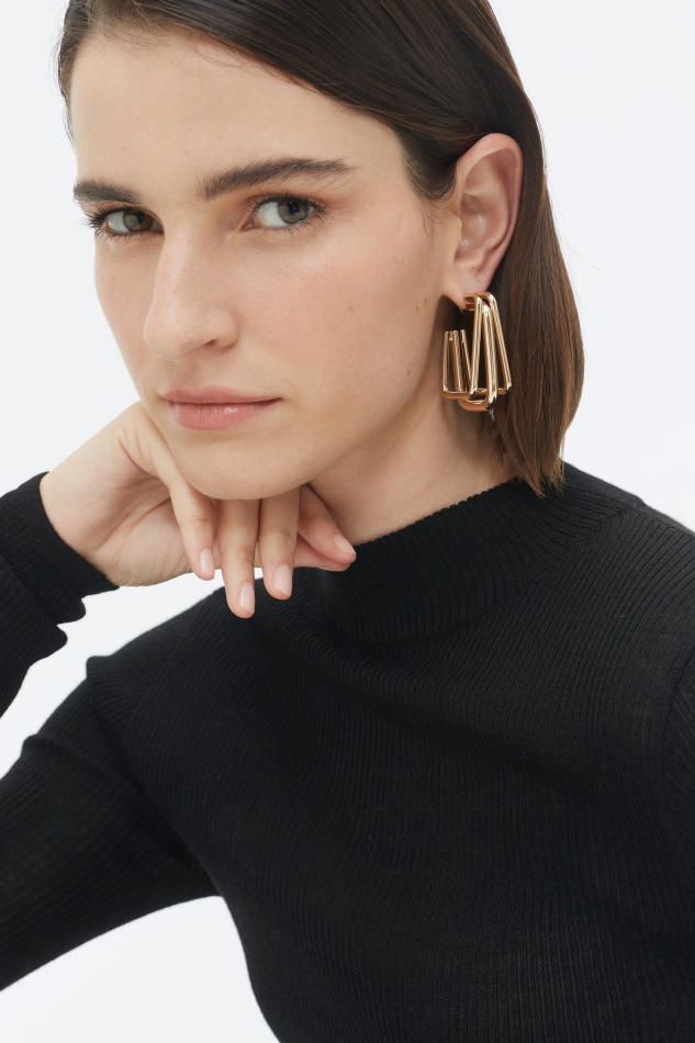 Madison Weik - fashion model portfolio photo 20