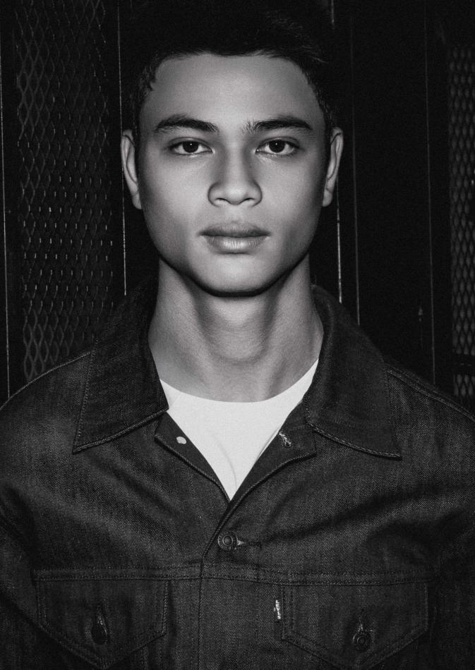 Ethan Ronen - fashion model portfolio photo 11
