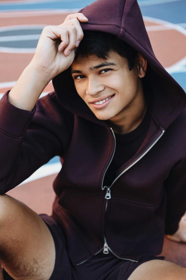 Ethan Ronen - fashion model portfolio photo 6