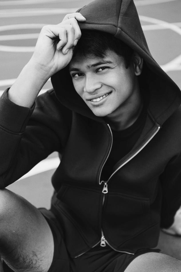 Ethan Ronen - fashion model portfolio photo 10