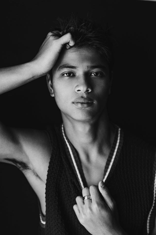 Ethan Ronen - fashion model portfolio photo 9