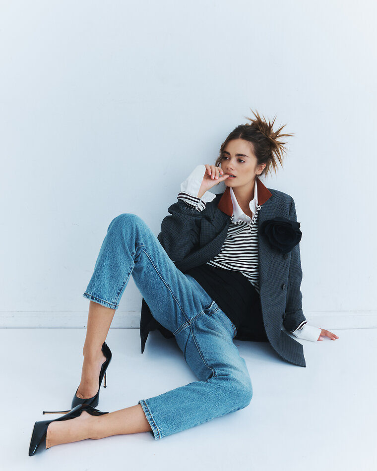 Cate Collins - fashion model portfolio photo 14