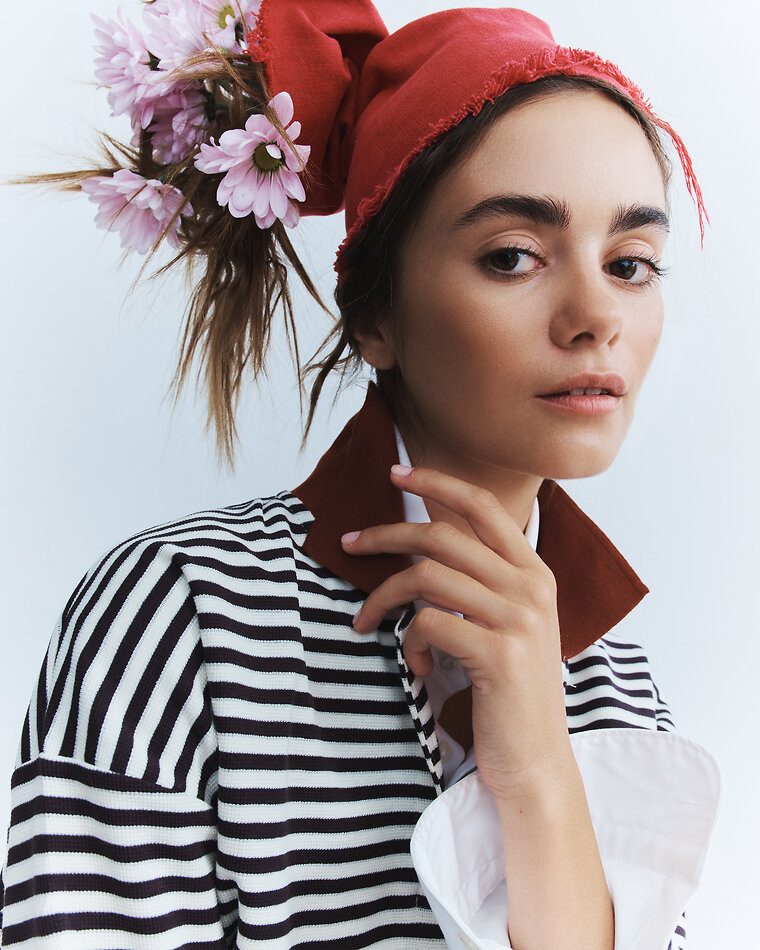 Cate Collins - fashion model portfolio photo 15