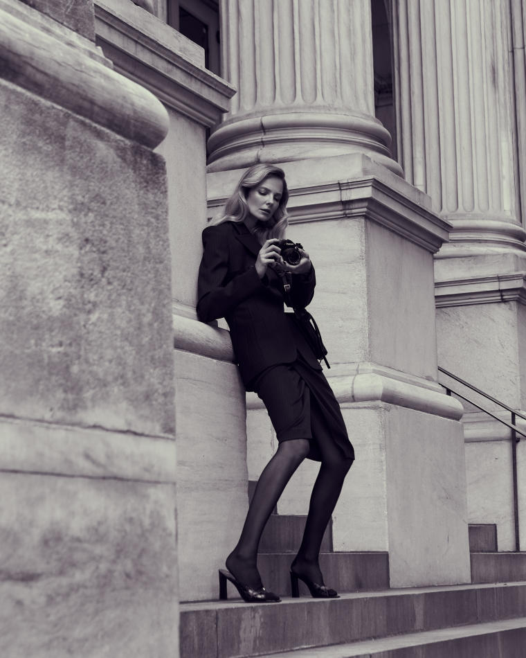 Eniko Mihalik - fashion model portfolio photo 7
