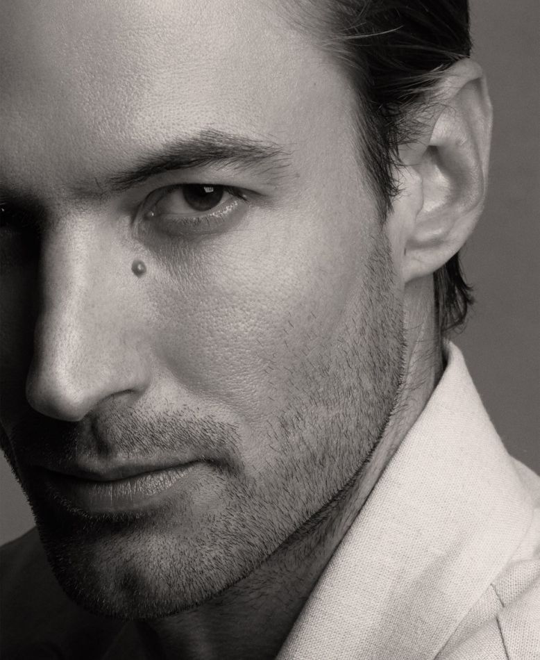 Greg Kauffmann - fashion model portfolio photo 7
