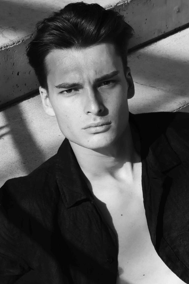 Giani Mascarel - fashion model portfolio photo 4