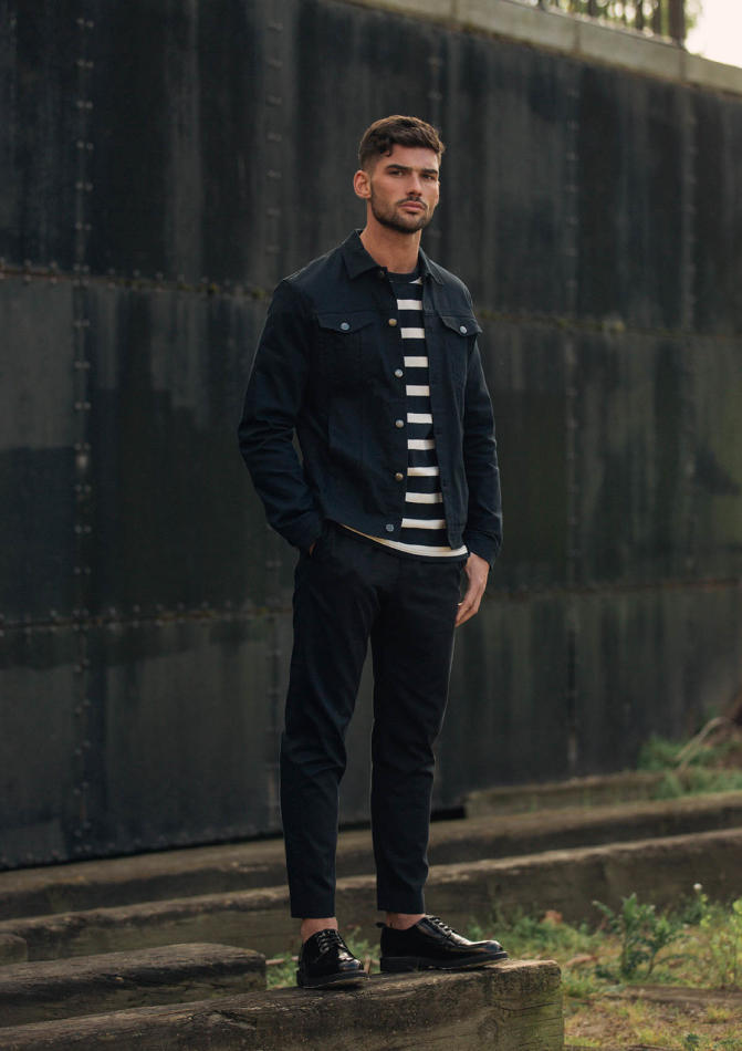 Brandan Stevens - fashion model portfolio photo 2