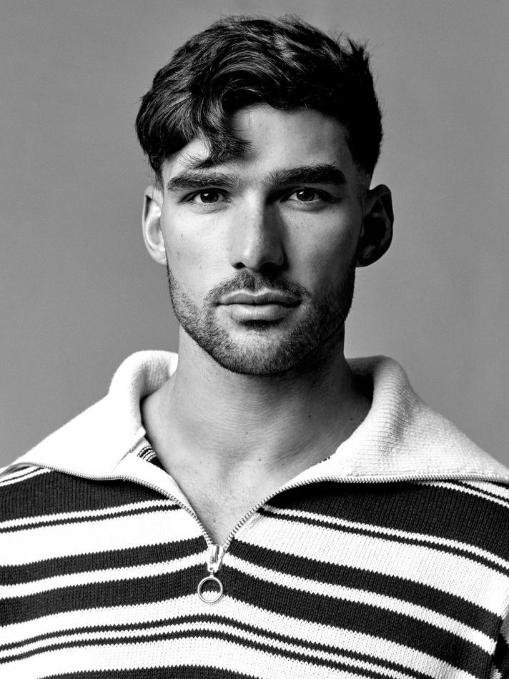 Brandan Stevens - fashion model portfolio photo 15