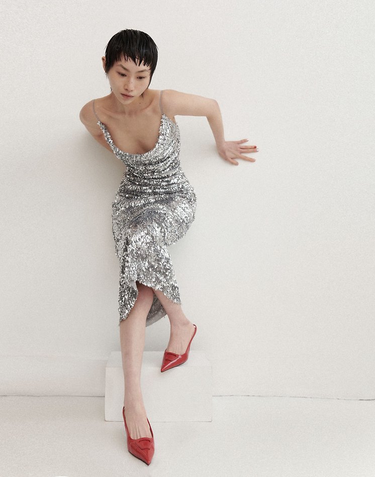 Wawa Y - fashion model portfolio photo 18