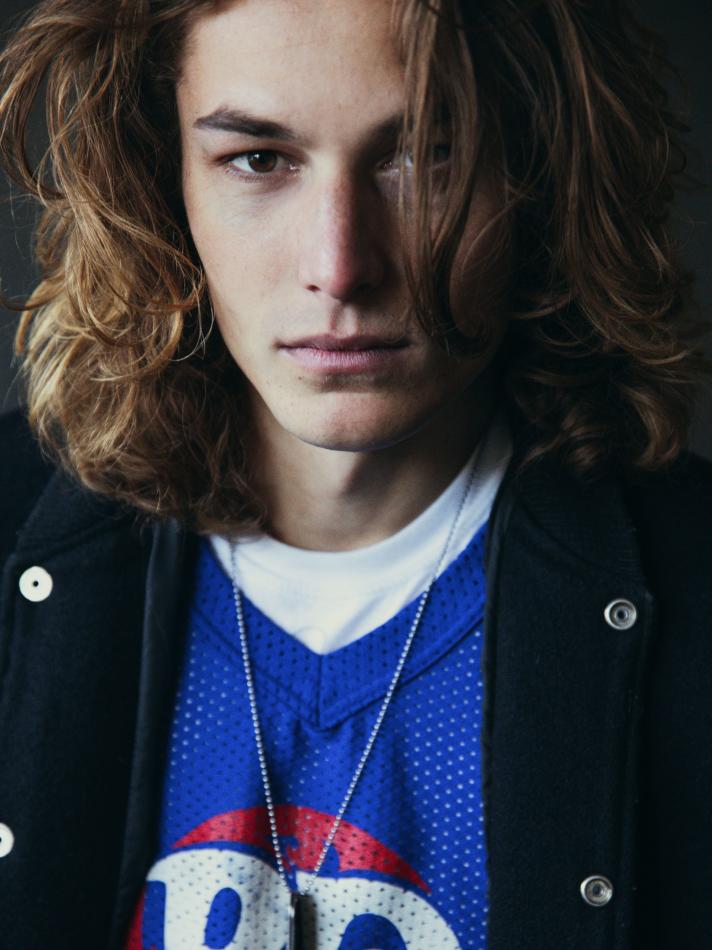 Shayne Davies - fashion model portfolio photo 12