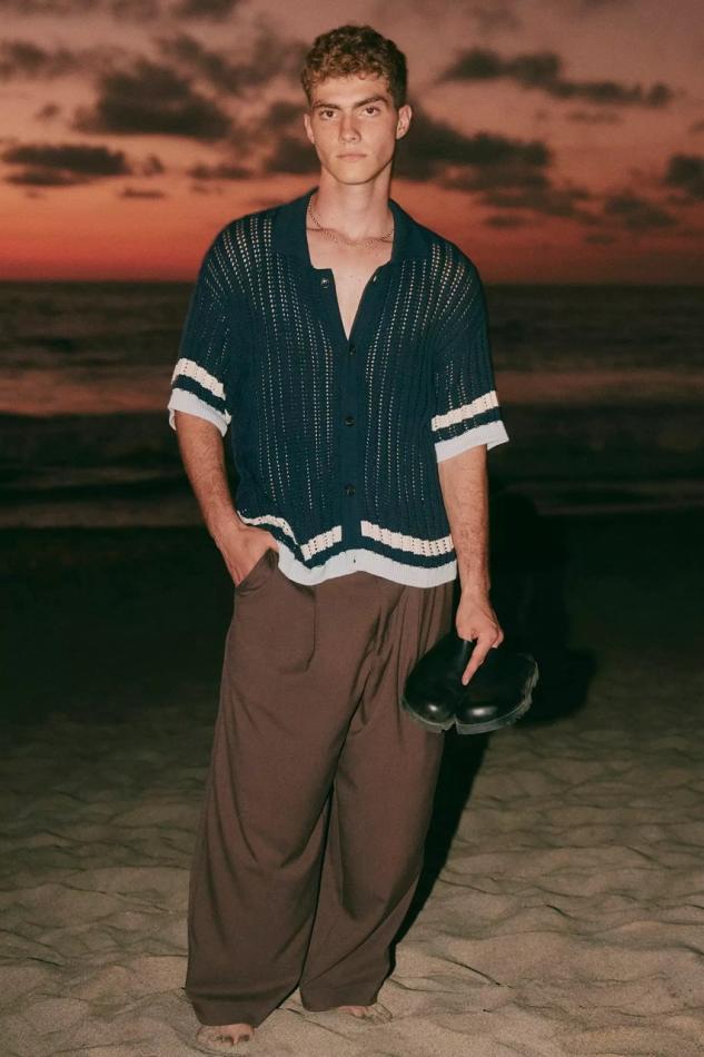 Lucas Tarrago - fashion model portfolio photo 22