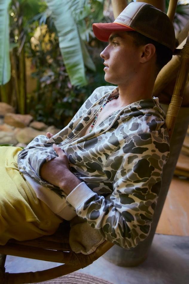 Lucas Tarrago - fashion model portfolio photo 23