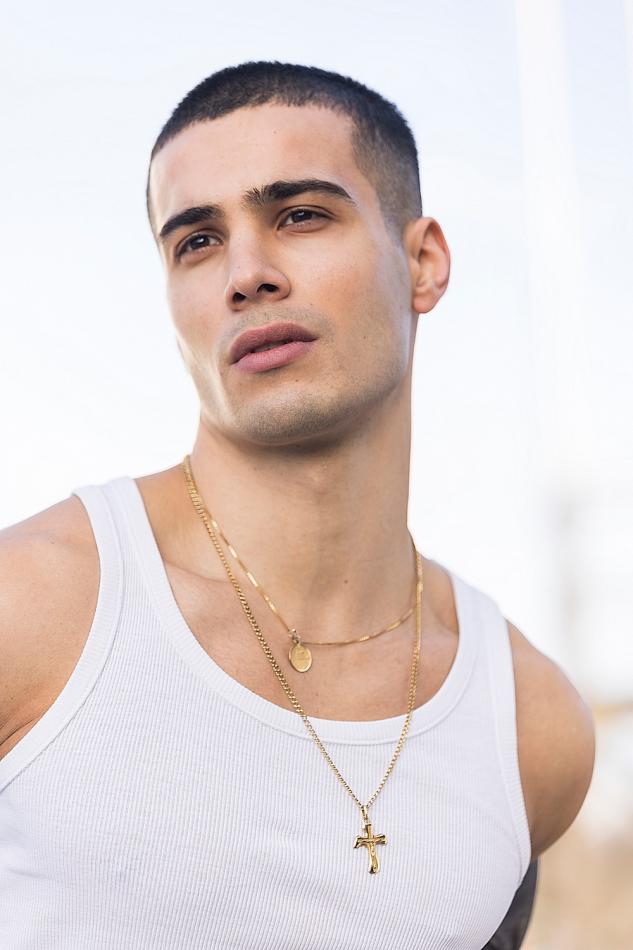 Adriano Romanini - fashion model portfolio photo 19