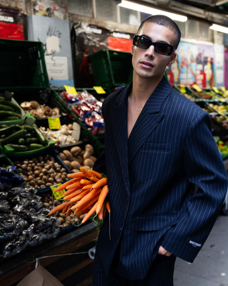 Adriano Romanini - fashion model portfolio photo 3