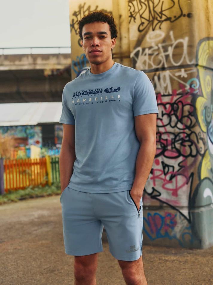 Sonny Bennett-Steele - fashion model portfolio photo 11