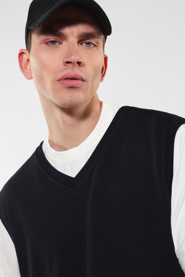 Panos Athanasiou - fashion model portfolio photo 11