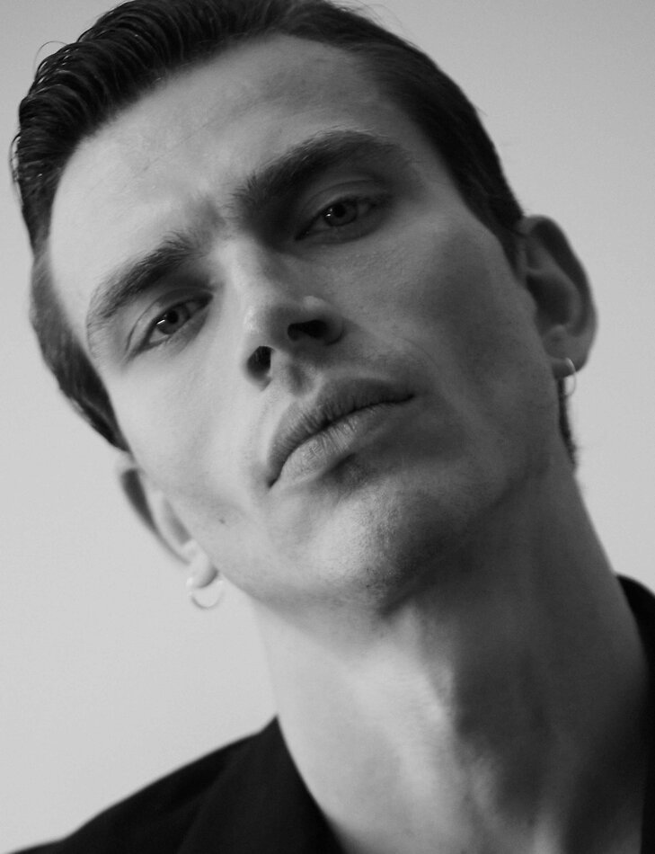 Panos Athanasiou - fashion model portfolio photo 9