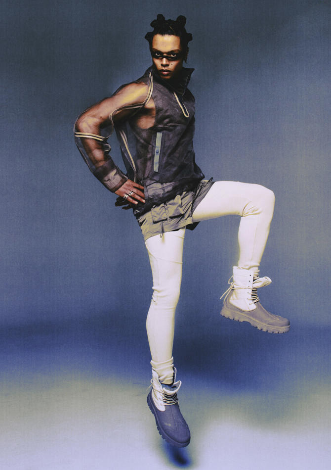Chris Bogaert - fashion model portfolio photo 16
