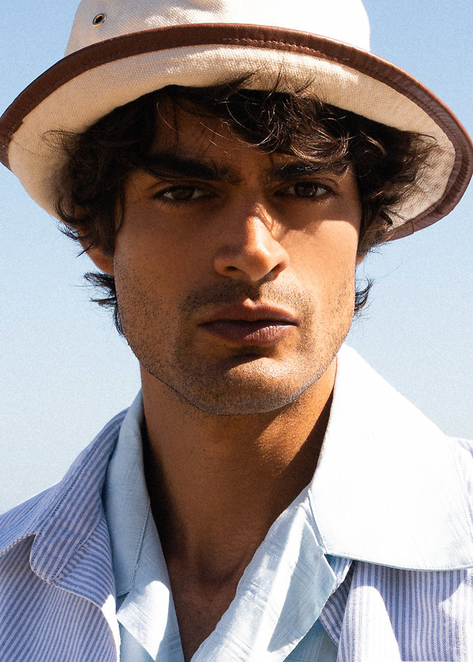 Iago Botelho - fashion model portfolio photo 1