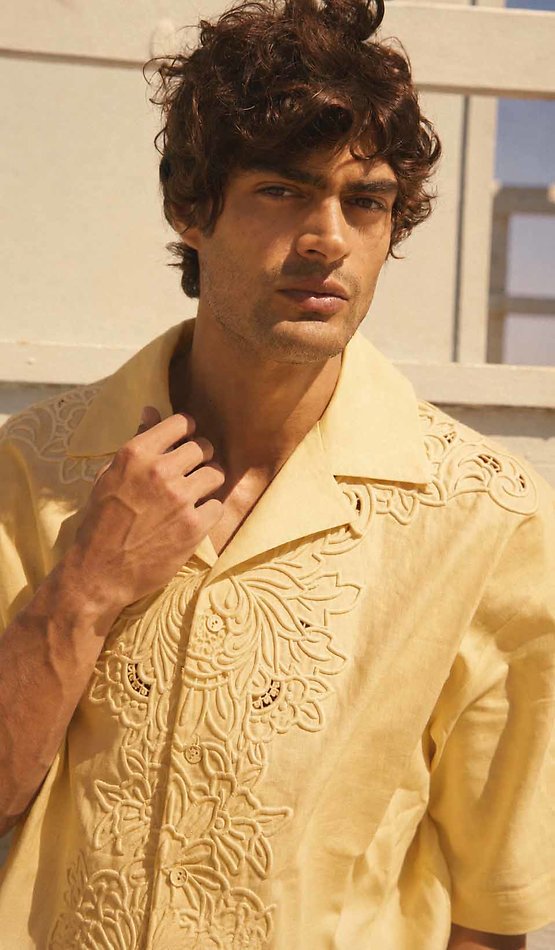 Iago Botelho - fashion model portfolio photo 2