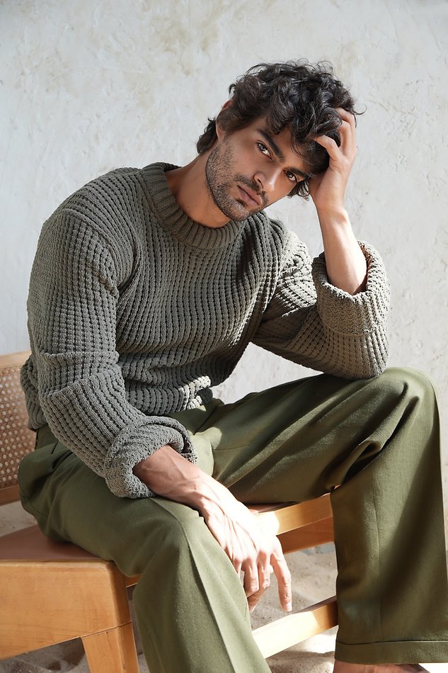 Iago Botelho - fashion model portfolio photo 7