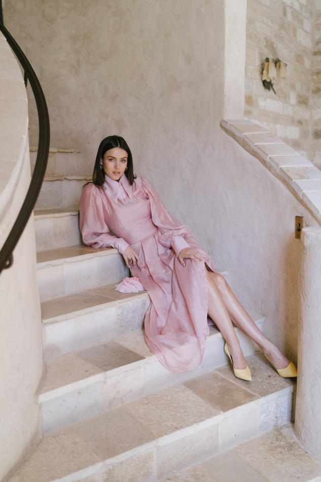 Gabby Westbrook - fashion model portfolio photo 14