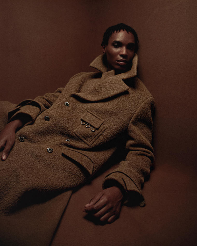 Emmanuel Yebe - fashion model portfolio photo 5
