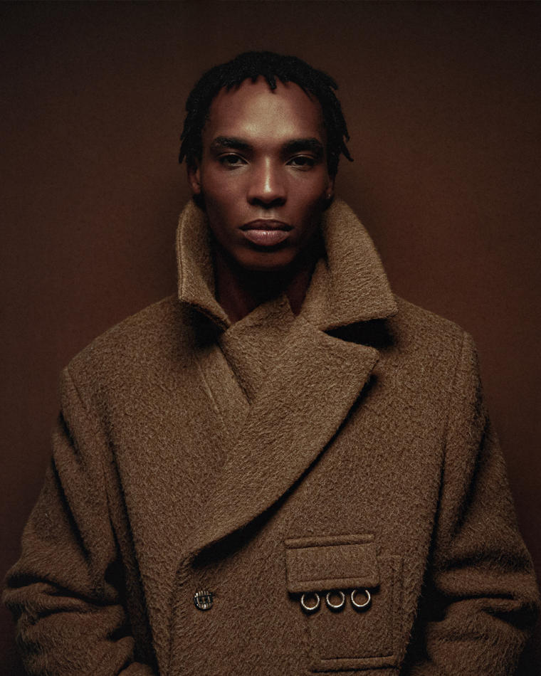 Emmanuel Yebe - fashion model portfolio photo 4