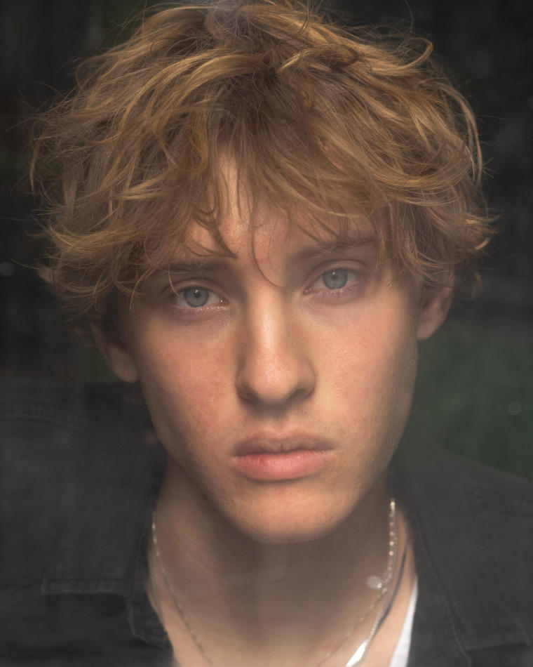 Bodhi Werner-Salsbury - fashion model portfolio photo 21
