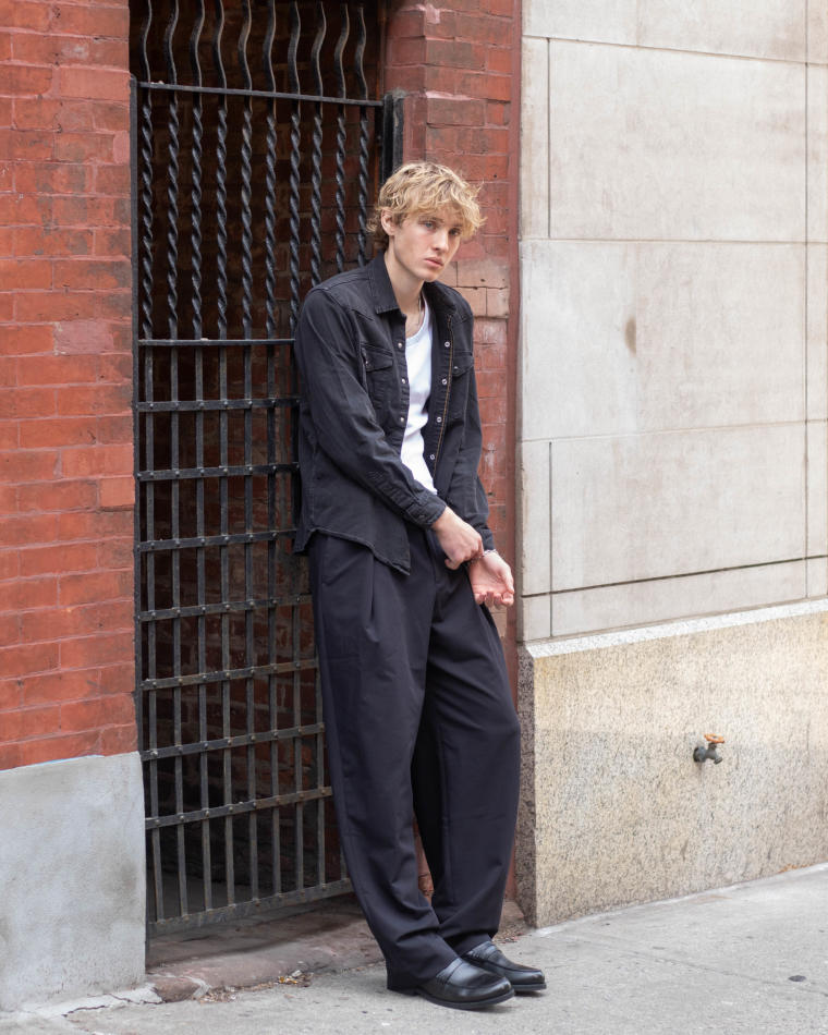 Bodhi Werner-Salsbury - fashion model portfolio photo 15