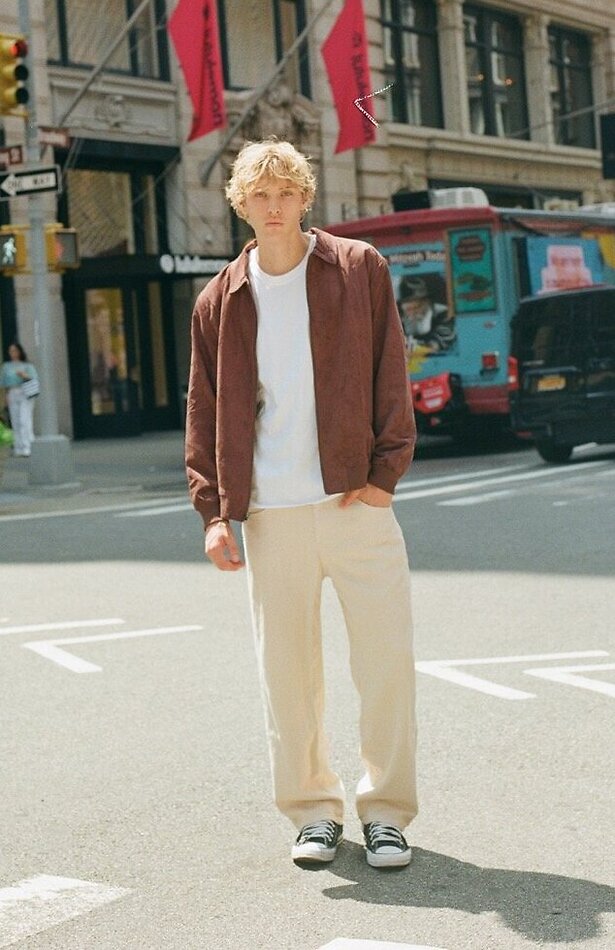 Bodhi Werner-Salsbury - fashion model portfolio photo 3