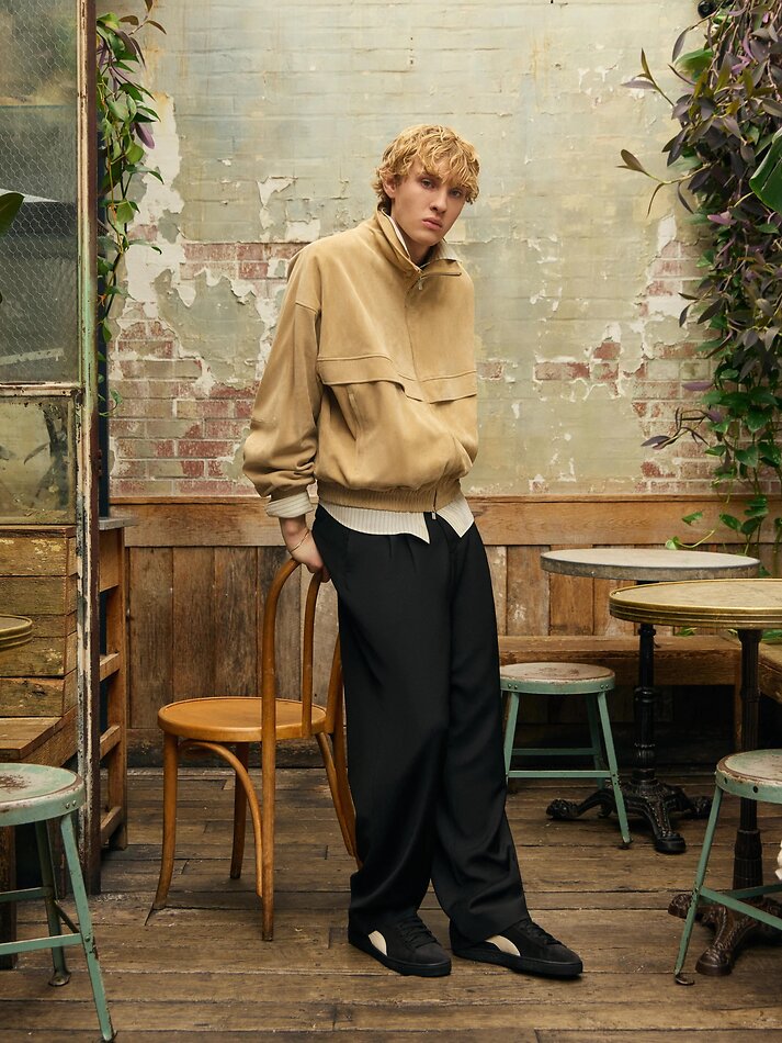 Bodhi Werner-Salsbury - fashion model portfolio photo 3