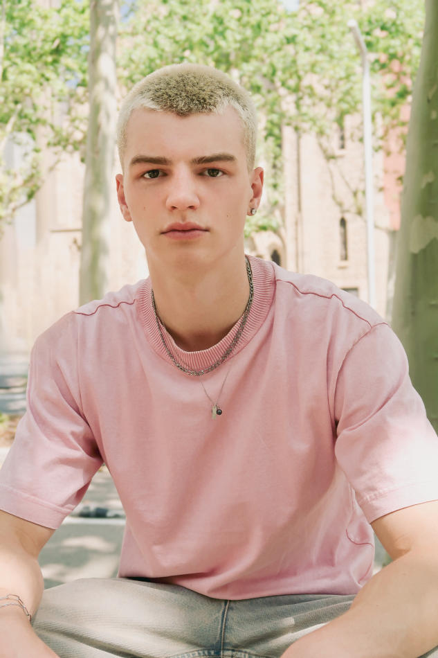 Alex Brendon - fashion model portfolio photo 18