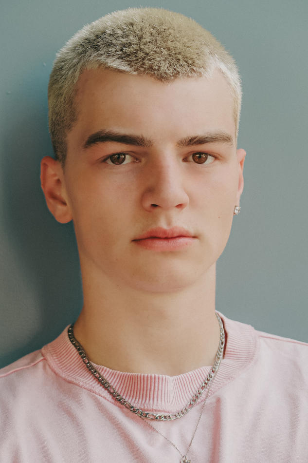 Alex Brendon - fashion model portfolio photo 7