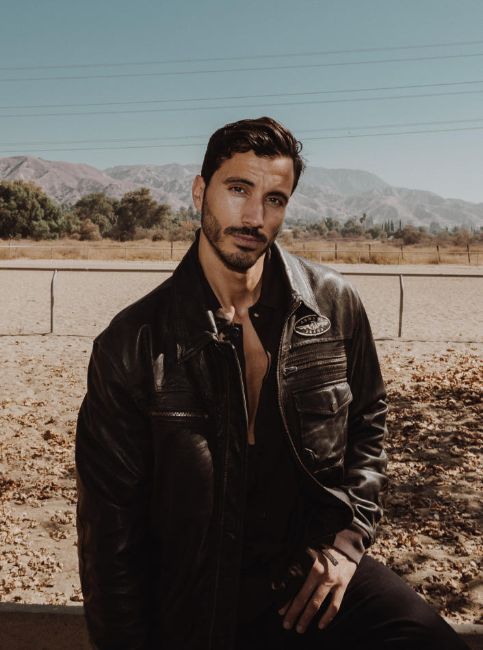 Javi Repiso - fashion model portfolio photo 20
