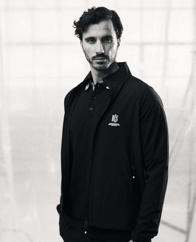 Javi Repiso - fashion model portfolio photo 23