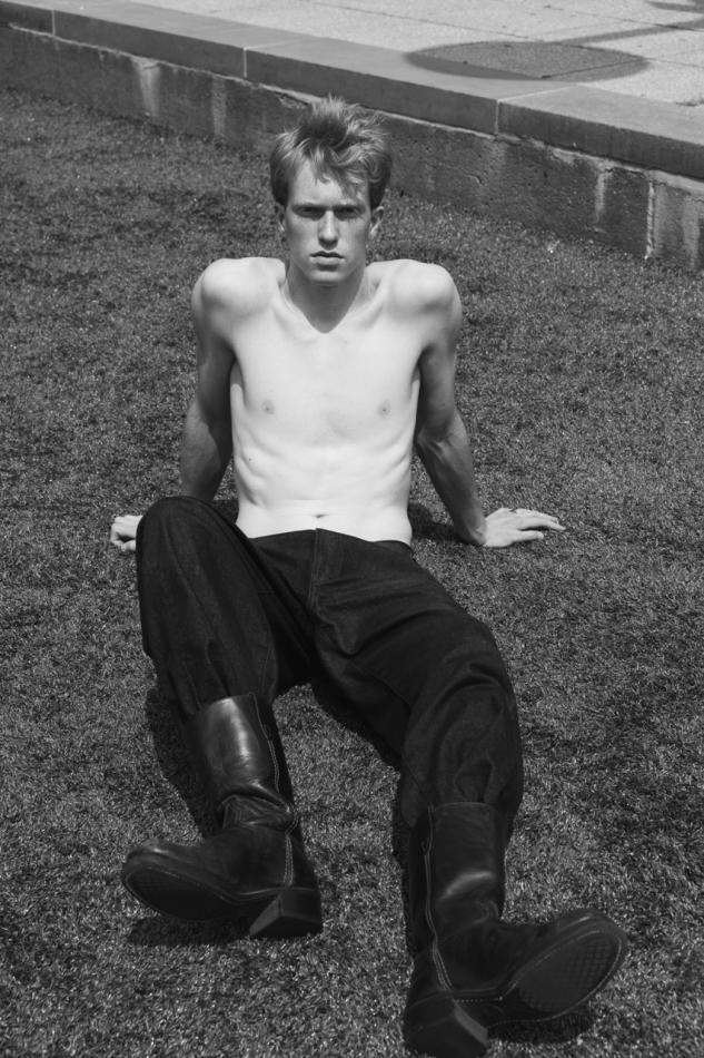 Calder Tillinghast - fashion model portfolio photo 3