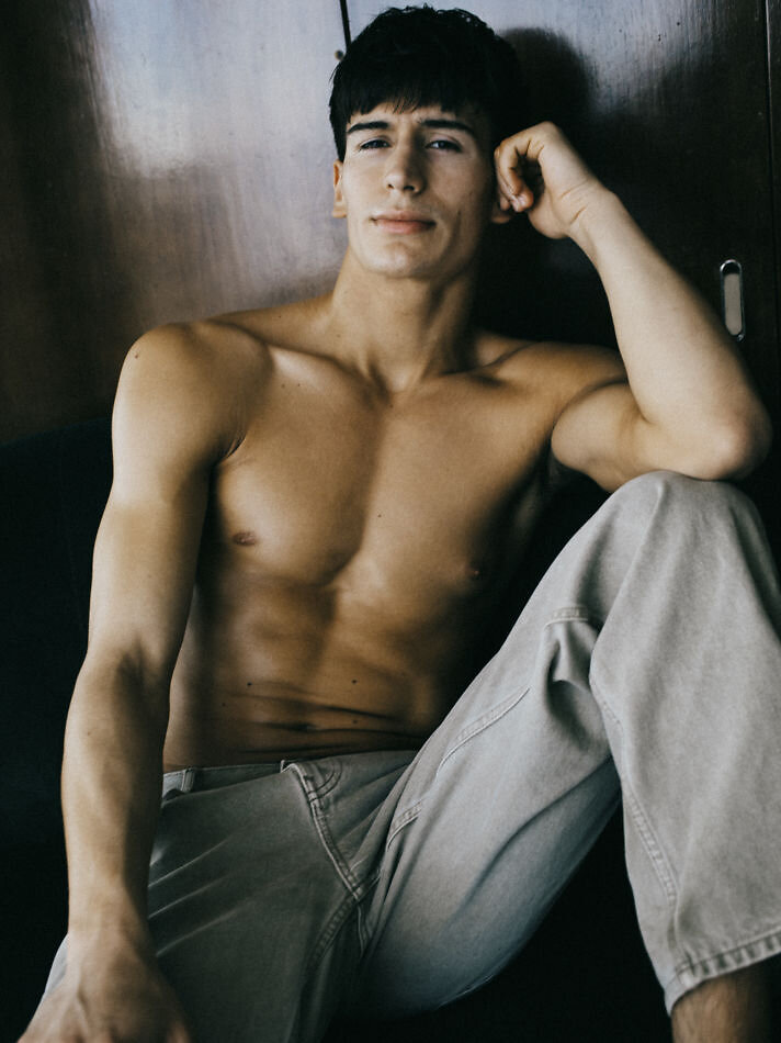 Brendan Beier - fashion model portfolio photo 8