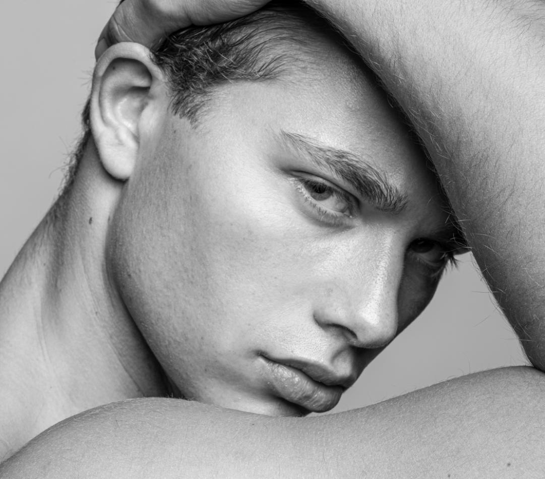 Markus Orre - fashion model portfolio photo 6