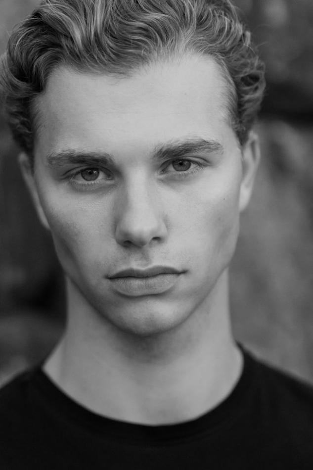 Markus Orre - fashion model portfolio photo 3