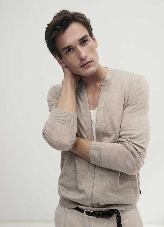 Egor Venned - fashion model portfolio photo 23
