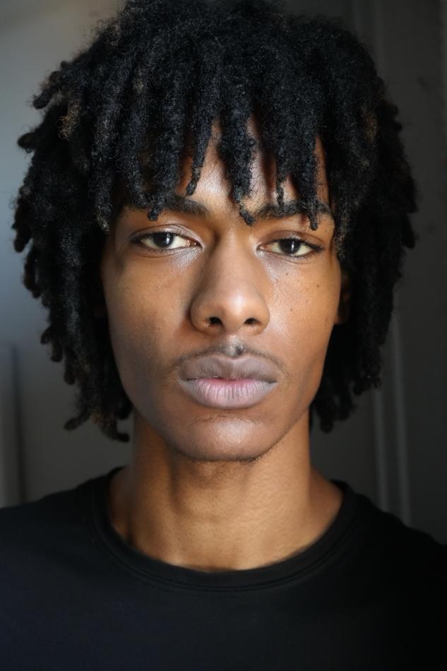 Hunter Russell-Horton - fashion model portfolio photo 3