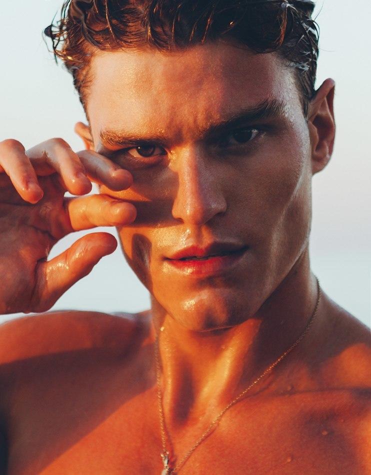 Oliver Cheshire - fashion model portfolio photo 13